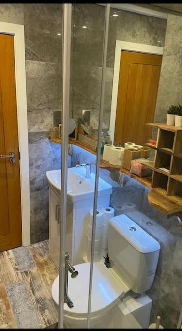 Comfortable Flat Close To The Beach Brighton Ngoại thất bức ảnh