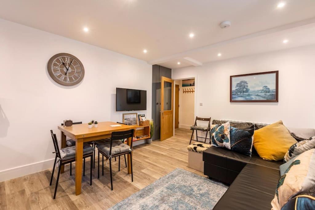 Comfortable Flat Close To The Beach Brighton Ngoại thất bức ảnh